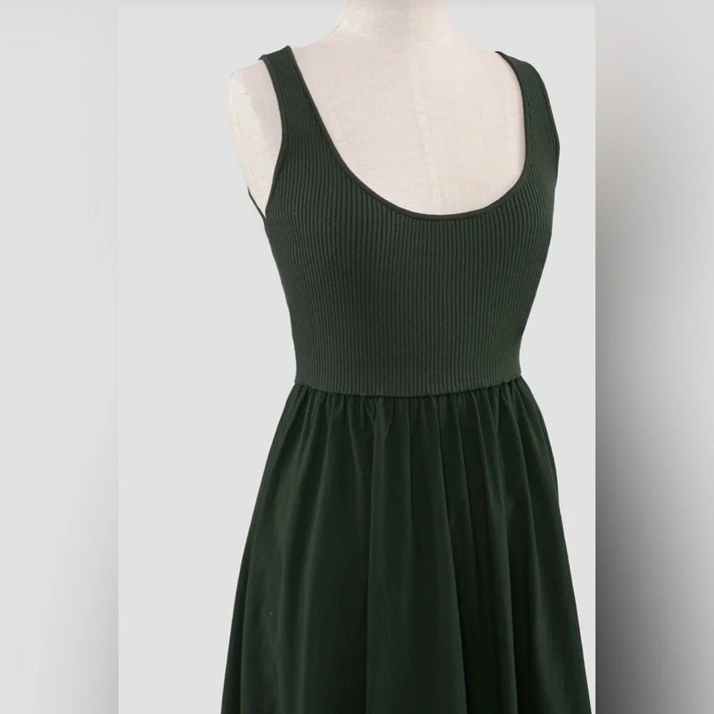 MOON RIVER Ribbed Body Maxi Dress - Picture 2 of 4